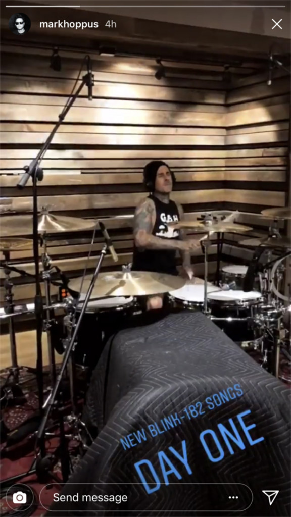 01-blink-182-snap-2018-billboard-embed