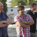 Jiří Černý, Ivan Ivanov a J. J. Šimon čekají na pódiový nástup.