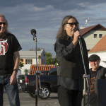 Vojta Lindaur s Petrem Korálem zahajují křest